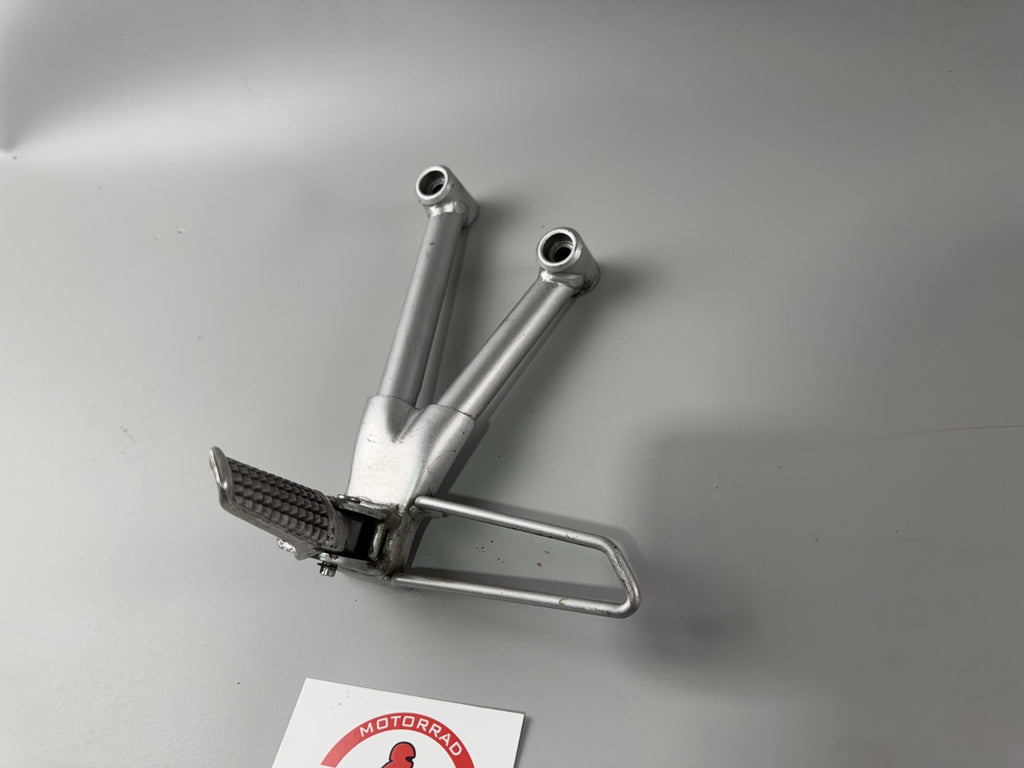 Suzuki GSF 600 Bandit POP WVA8 Soziusfußrasten Foot Step Hanger Beifahrer links
