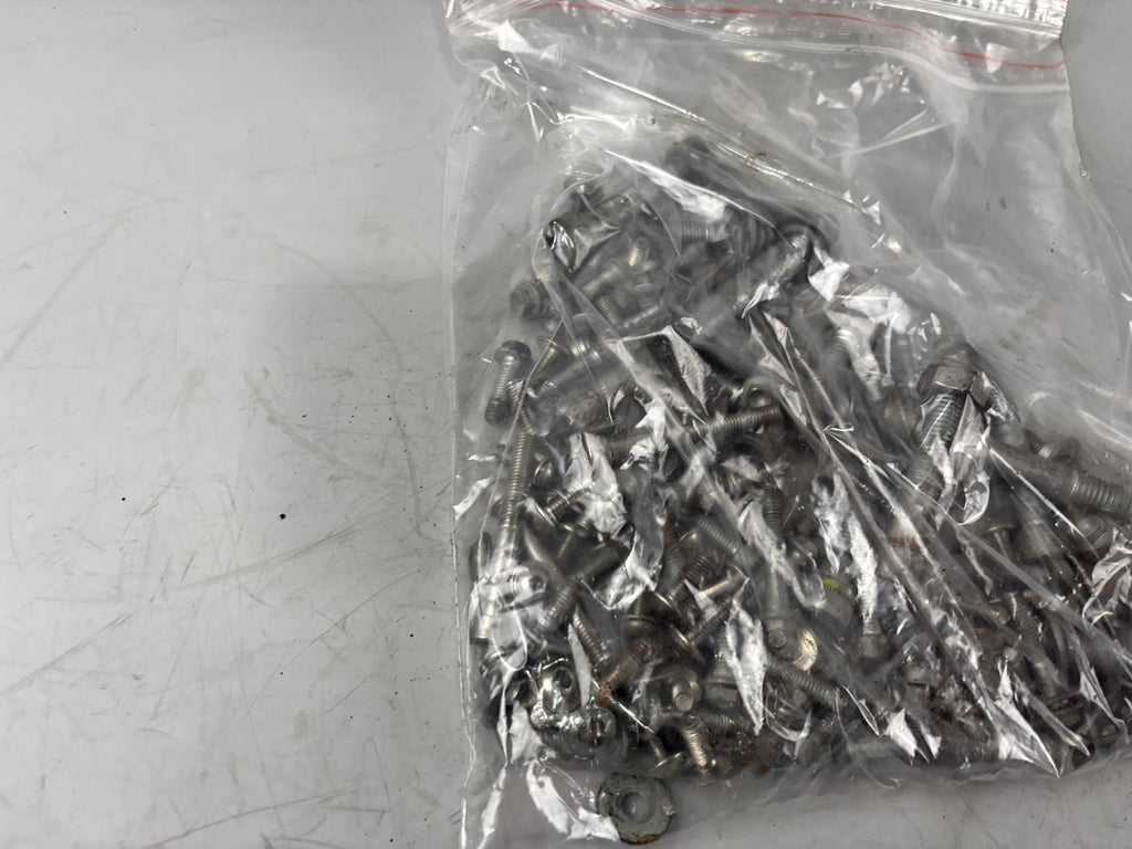 BMW F650 169 Schraubensatz Screws Schrauben Halterung