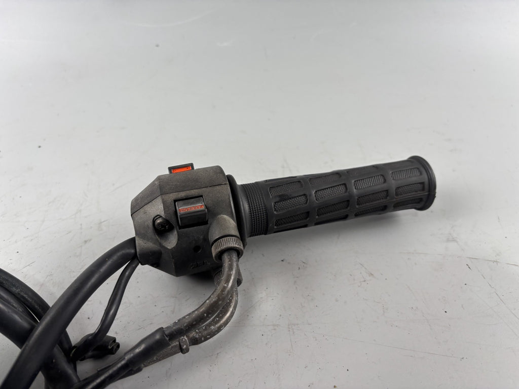 Honda VF 750 F RC15 Lenkerschalter Switch Handlebar Electric Gasgriff