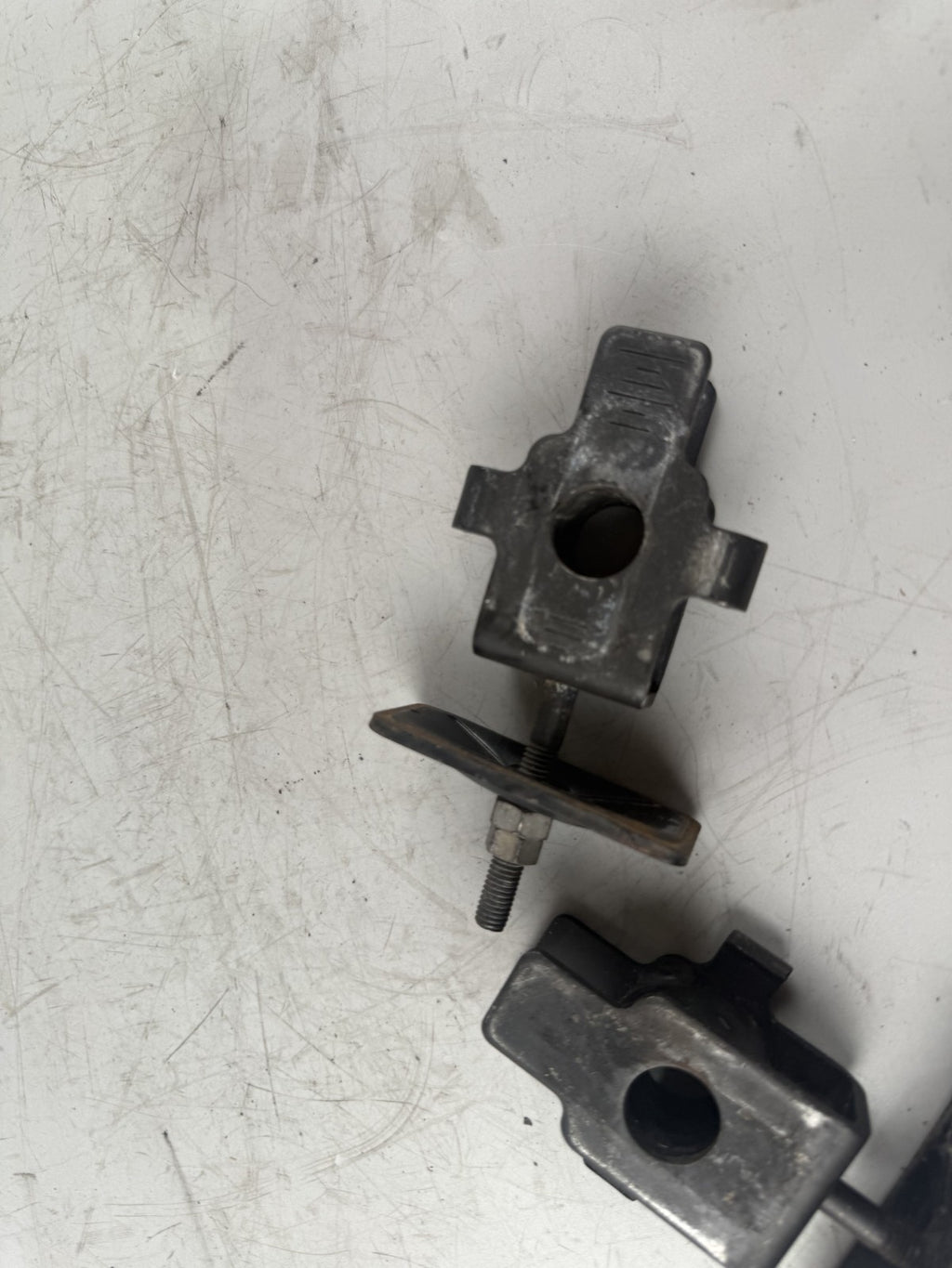 Honda CBF 600 S PC38 Kettenspanner Antrieb Schwinge Hinterrad Kette Chain