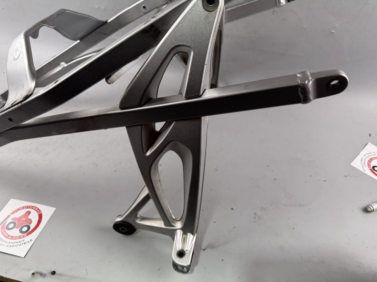 BMW K 1200 S K40 Heckrahmen Frame Verbindung Sozius hinten back Fußrasten