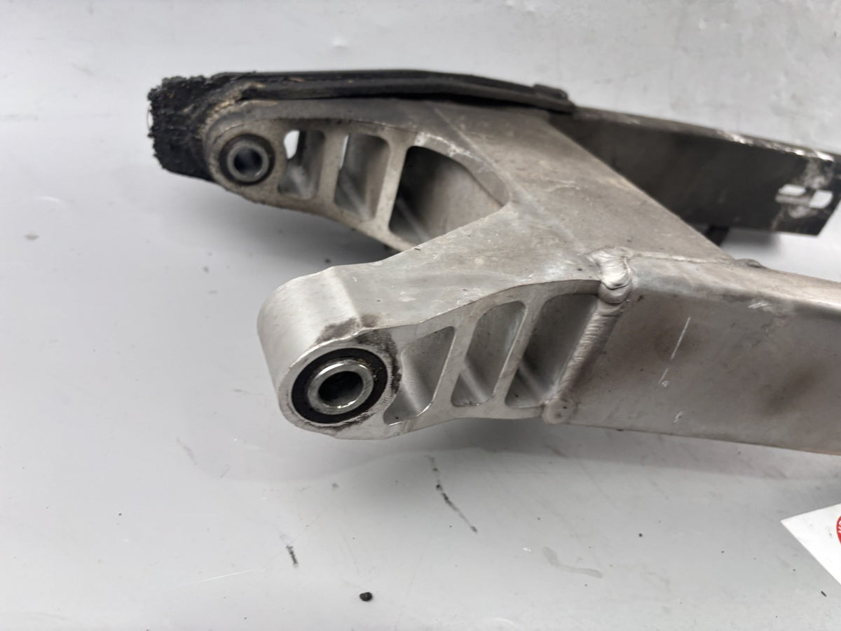 Honda CB 600 F Hornet PC34 Schwinge Schwingarm Swing Aufhängung
