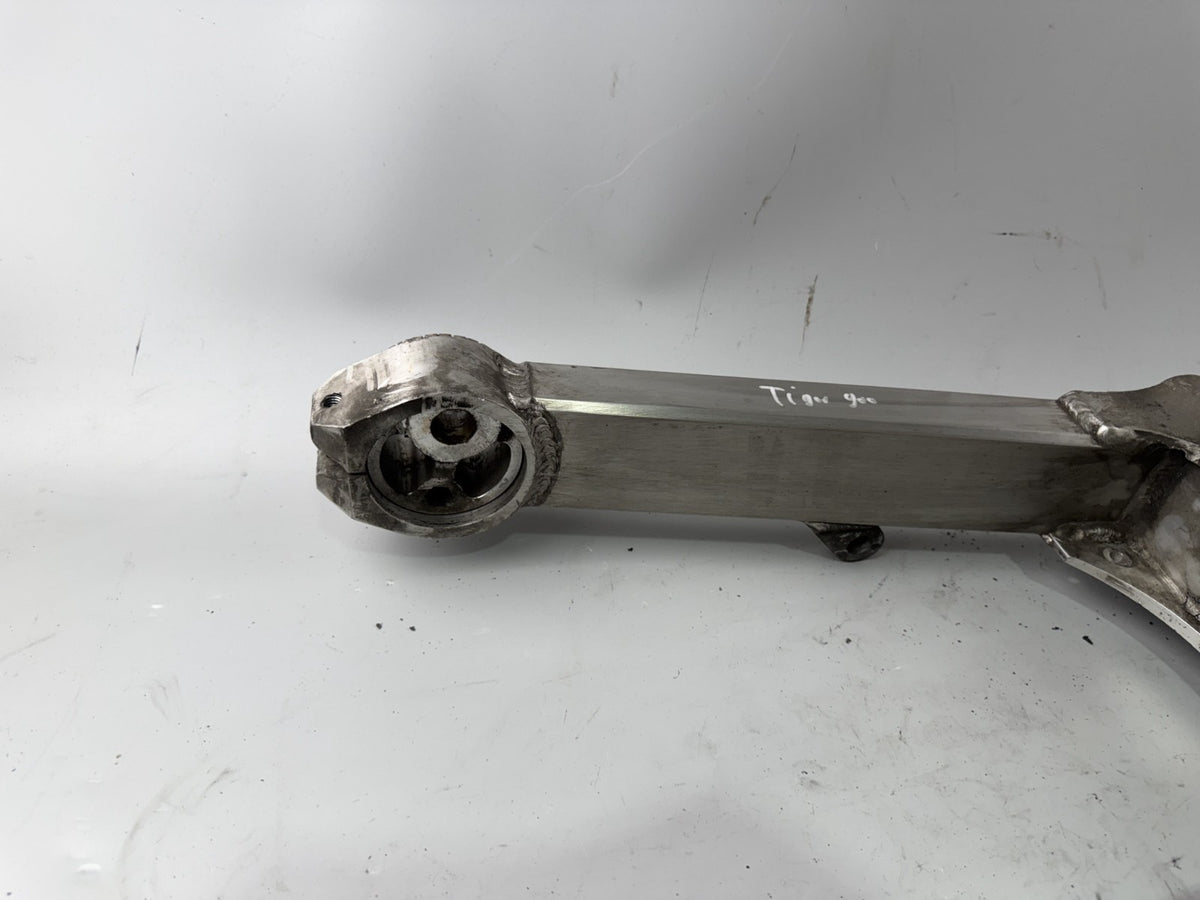 Triumph Tiger 900 T400 Schwinge Schwingarm Swingarm Swing Aufhängung