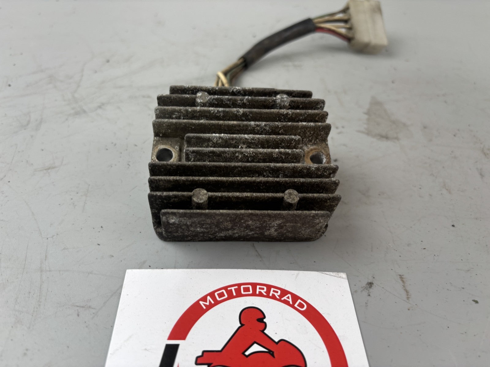 Yamaha XJ900 F 4BB Spannungsregler Gleichrichter Electric