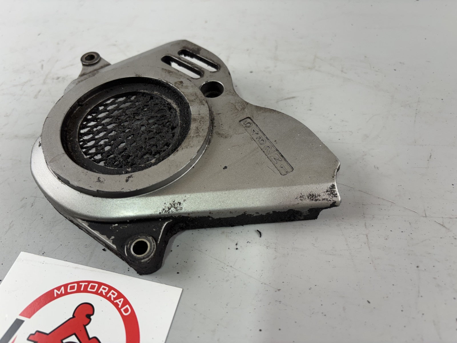 Suzuki DR 800 S DR BIG SR43 A/B Kettenseitendeckel Ritzelabdeckung cover