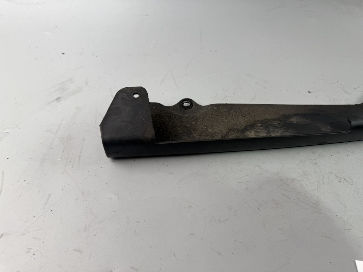 Yamaha XJ 600 Diversion 4BR 4LX Kettenschutz Abdeckung Verkleidung Cover