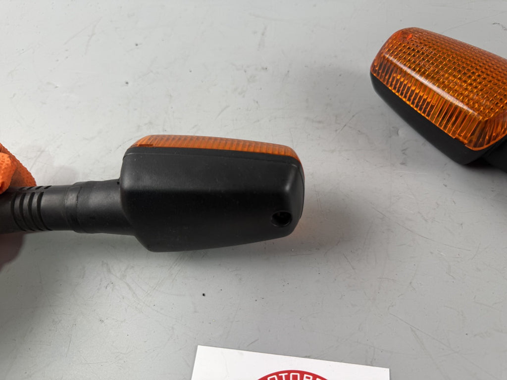 Yamaha XJ 600 Diversion 4BR Blinkerset Blinkerpaar Turn Signal