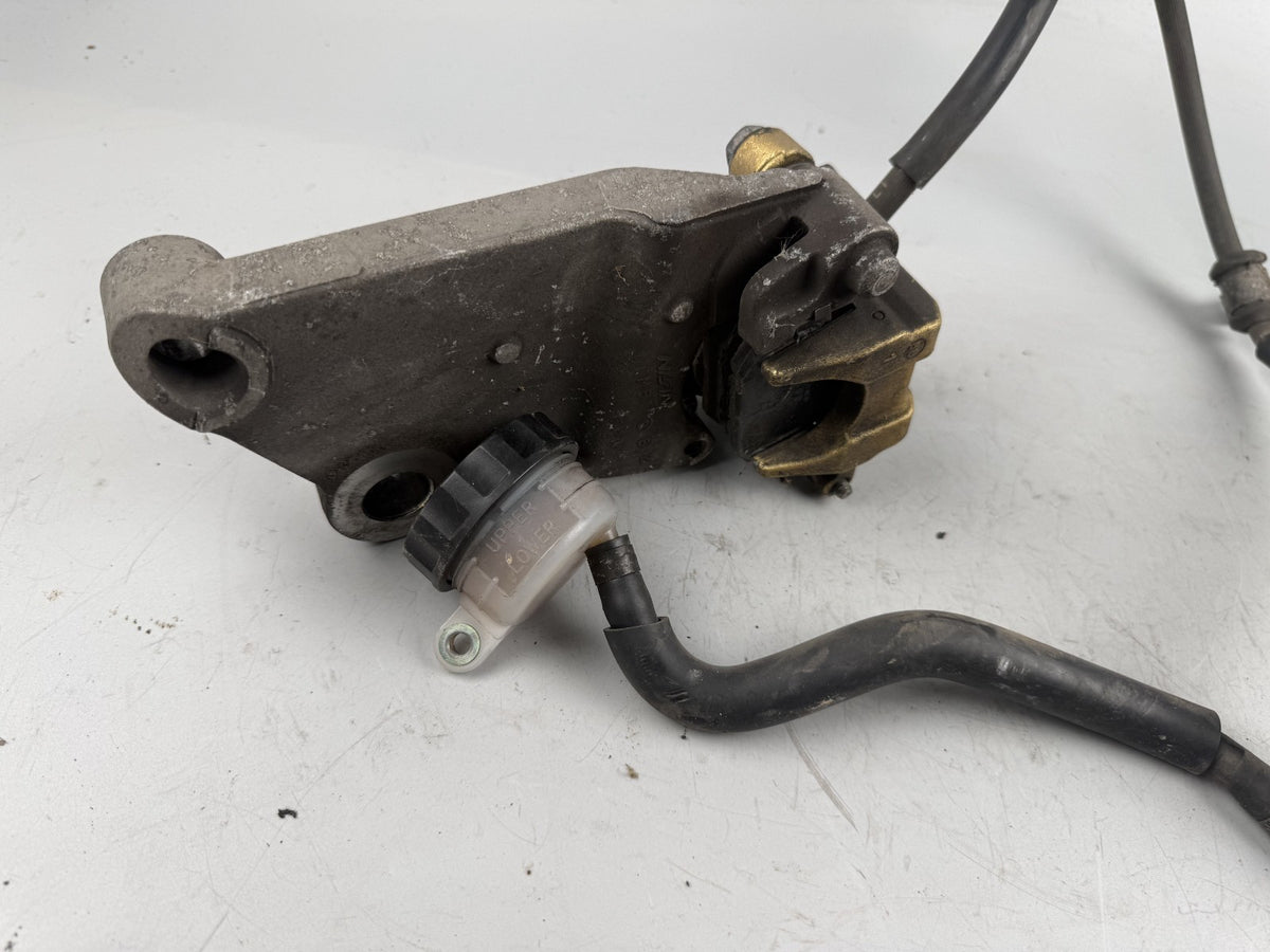 Honda NT650V Deauville RC47 Bremse Bremsanlage Brake hinten back Sattel Pumpe