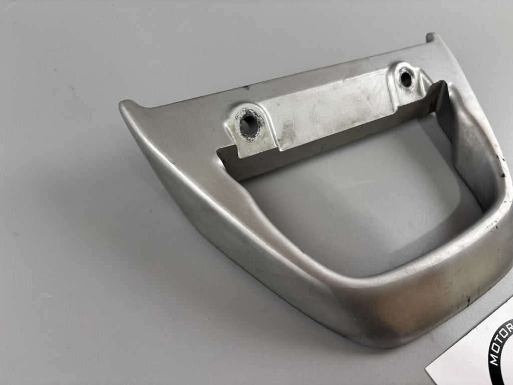 Suzuki GS 500 EU GM51B Soziusgriff Beifahrergriff Holder Spoiler Heck hinten