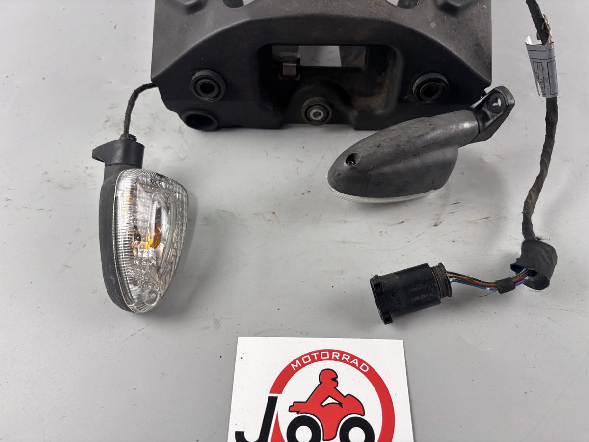BMW F800 S Bürzel Abdeckung Verkleidung hinten back Cover Blinker hinten