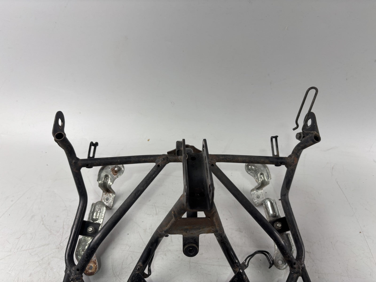 Suzuki RF 600 R GN76A Geweih Halterung Holder Verkleidungshalter Maske Kanzel