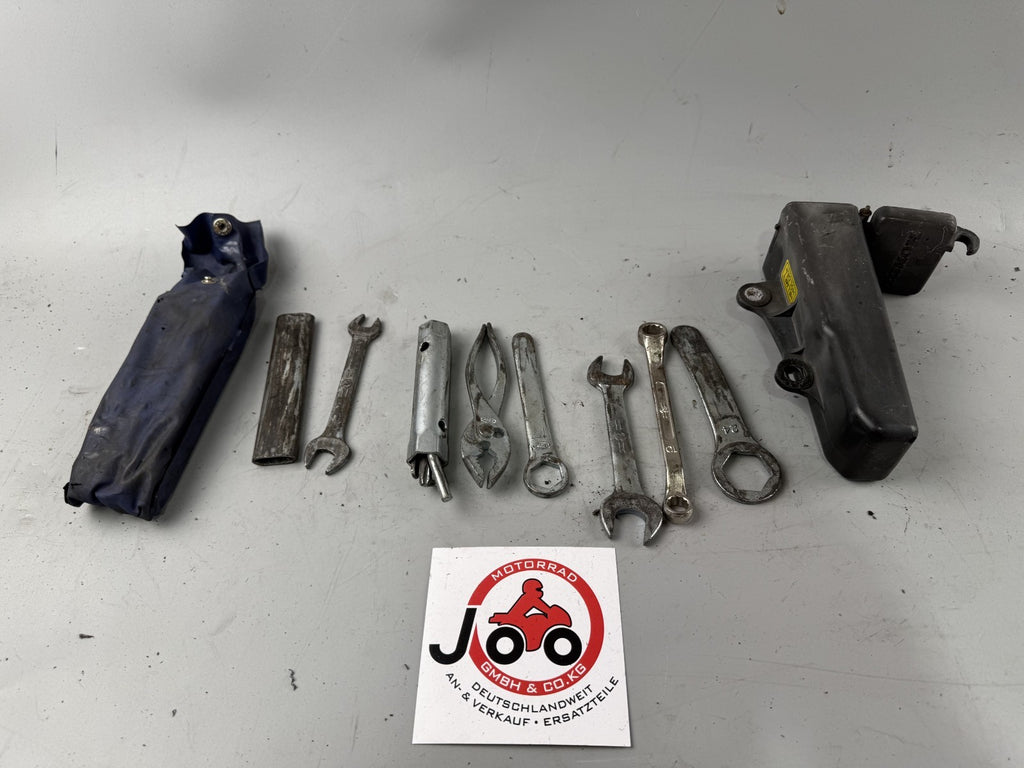 Honda XL600 R Transalp PD 06 Spezialwerkzeug Bordwerkzeug Tools