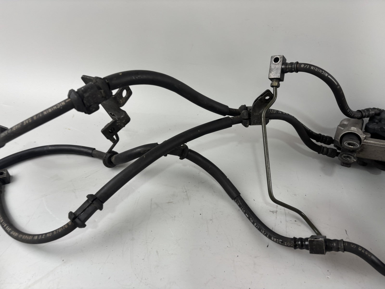 Honda VFR800 RC46/2 VTEC Bremse Bremsanlage Brake Sattel Pumpe front vorne