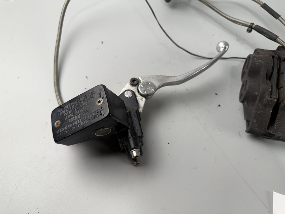 Suzuki GSX - R 1100 GV73C Bremsanlage Bremse Brake Sattel Pumpe vorne front