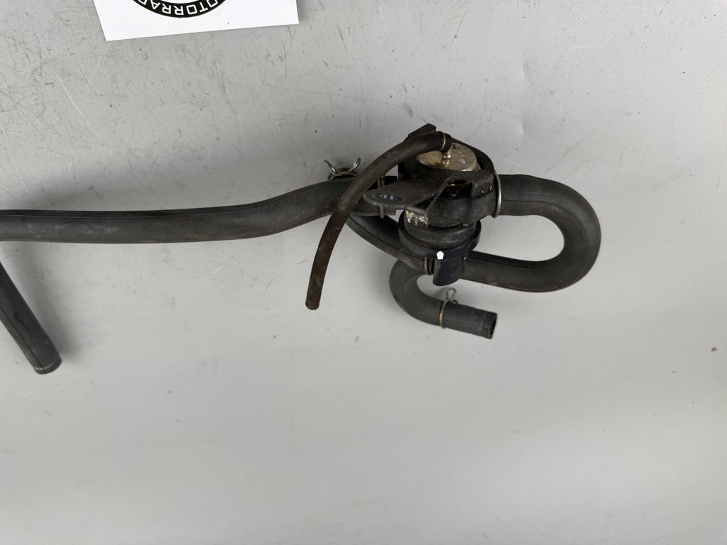 Honda NT650V Deauville RC47 Benzinpumpe Fuell Pump Kraftstoffpumpe