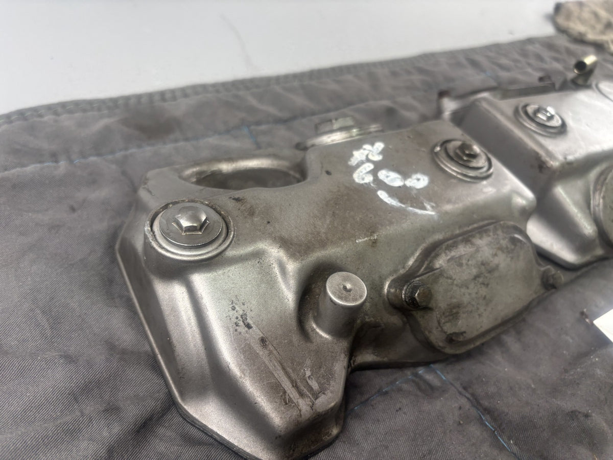 Honda Transalp XL 600 V PD06 Zylinderkopfdeckel Cover Abdeckung Motor Engine