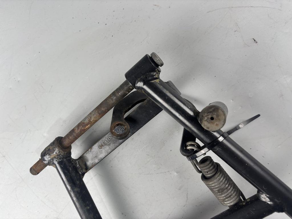 BMW F 650 CS Scarver Hauptständer Mainstand Holder Halter