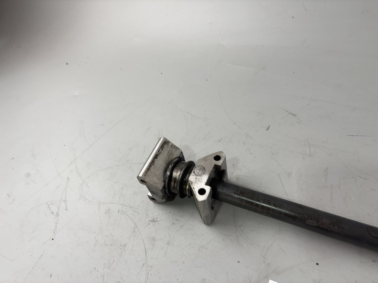 Yamaha XJR1200 4PU Achse Hinterradachse Aufhängung