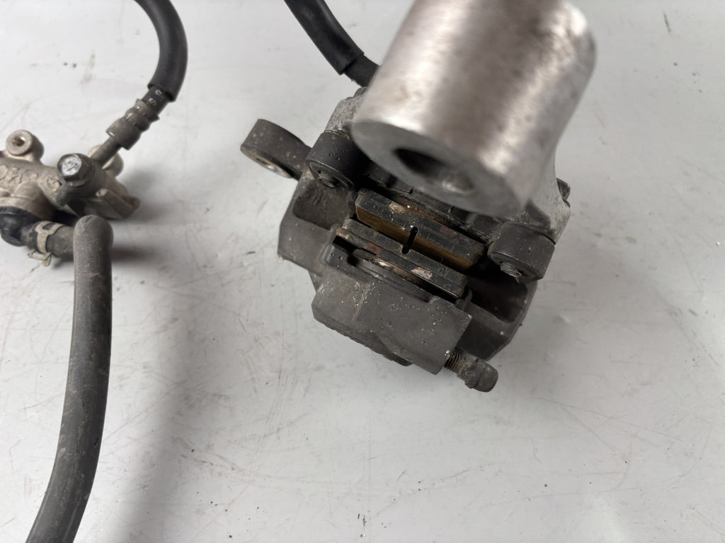 Suzuki GSX 750 AE Inazuma Bremse Bremsanlage Brake Sattel Pumpe hinten back