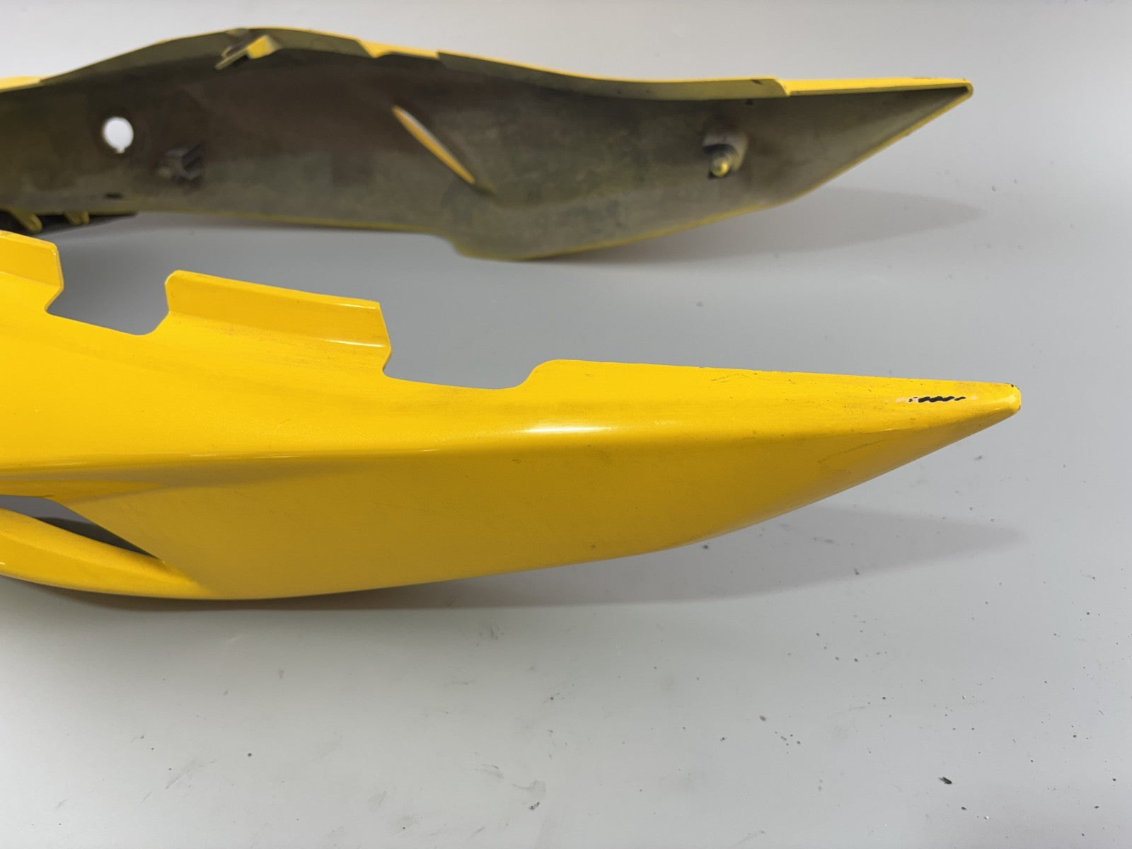 Suzuki GS 500 EU GM51B Heckverkleidung hinten Abdeckung Seitendeckel Cover