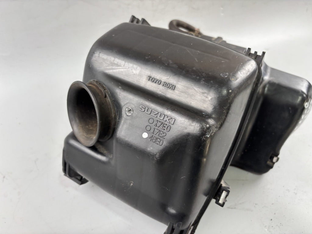 Suzuki GSX-R 1100 W GU75C Luftftilterkasten Airbox Ansaugung Luft Lüftung