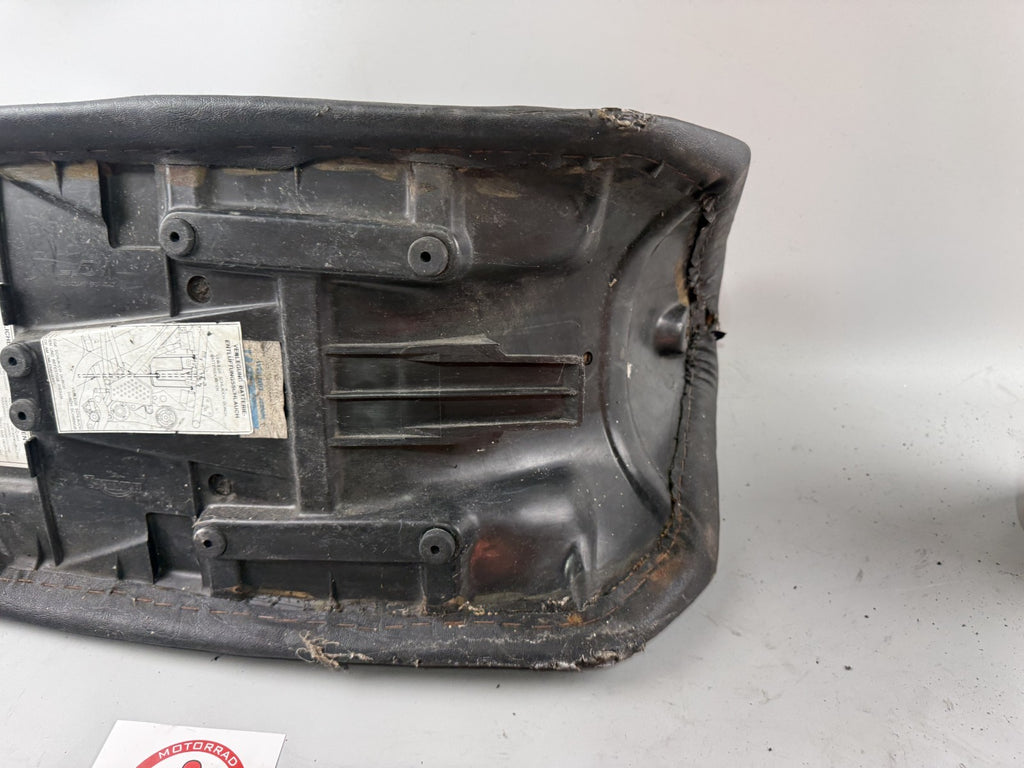 Triumph Tiger 900 T400 Sitzbank Seat Sitz Sitzkissen Bezug Polster
