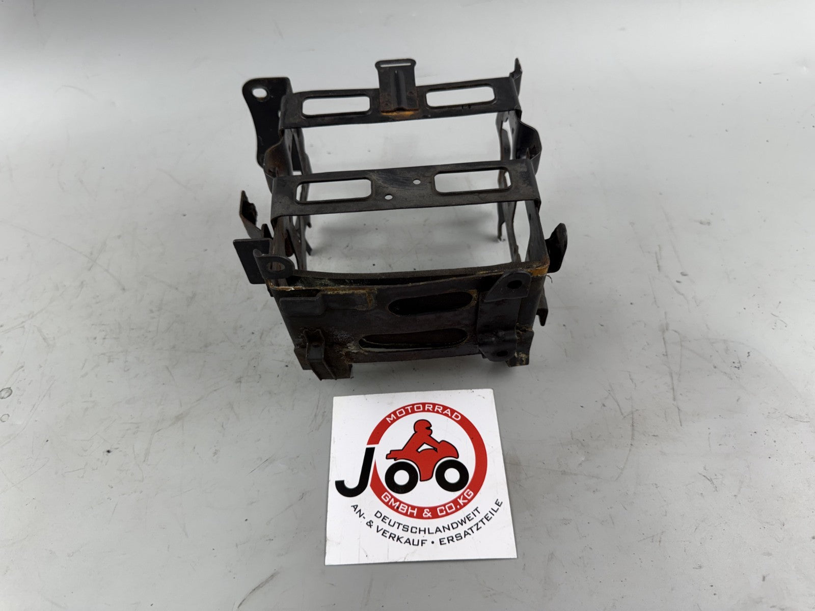 Kawasaki Z 750 GT KZ750P Batteriefach Holder Halterung