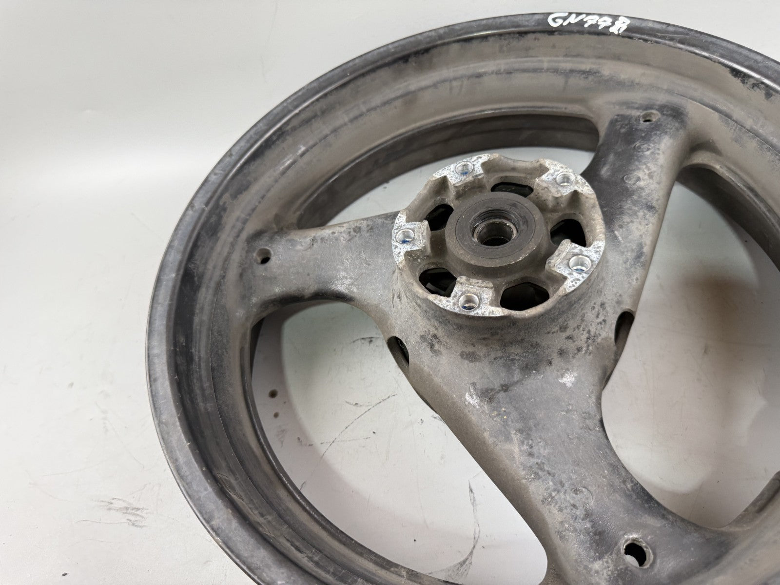 Suzuki GSF600 GN77B Bandit Hinterradfelge Rim hinten back  Rad Felge