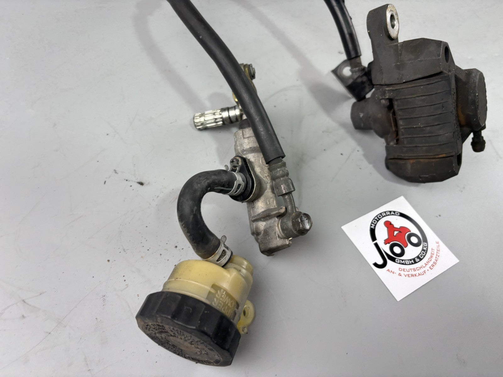 Suzuki GSX 750 F AK11 Bremsanlage Brake Sattel Pumpe hinten back