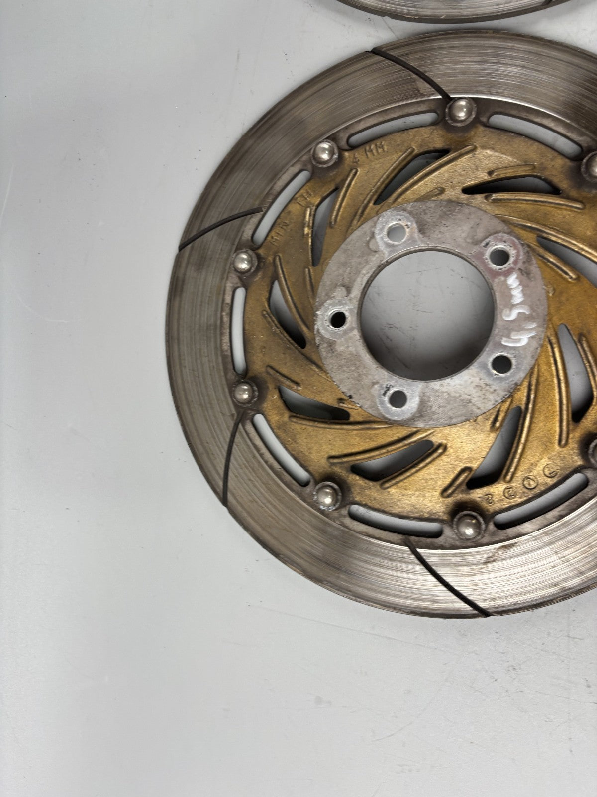 Honda VF 750 F RC15 Bremsscheibe Brake Disc Bremsscheiben Brake vorne 4,5mm