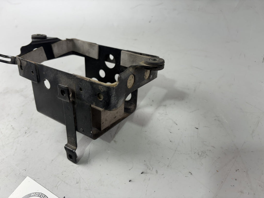 Suzuki GSX 750 AE Inazuma Batteriefach Batteriekasten