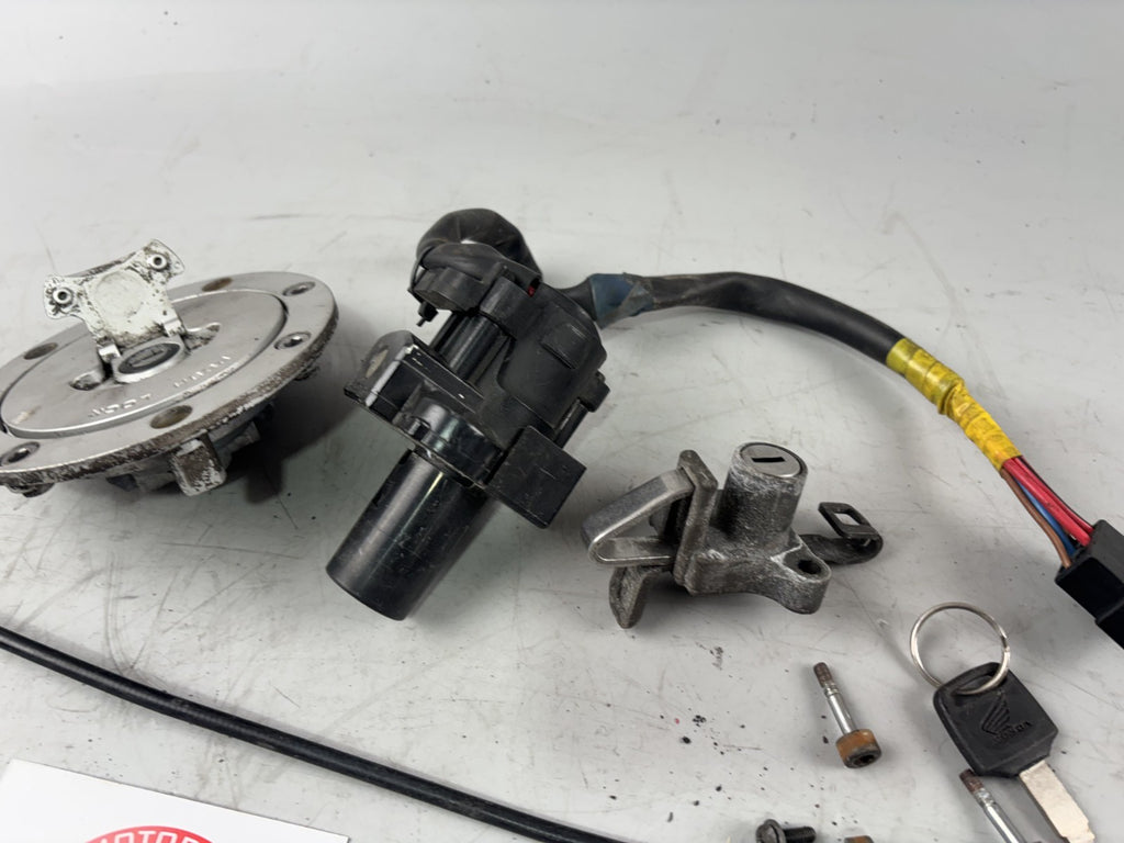 Honda VFR750 F Rc36/2 Schlosssatz Key Lock Tankschloss Sitzbankschloss Set