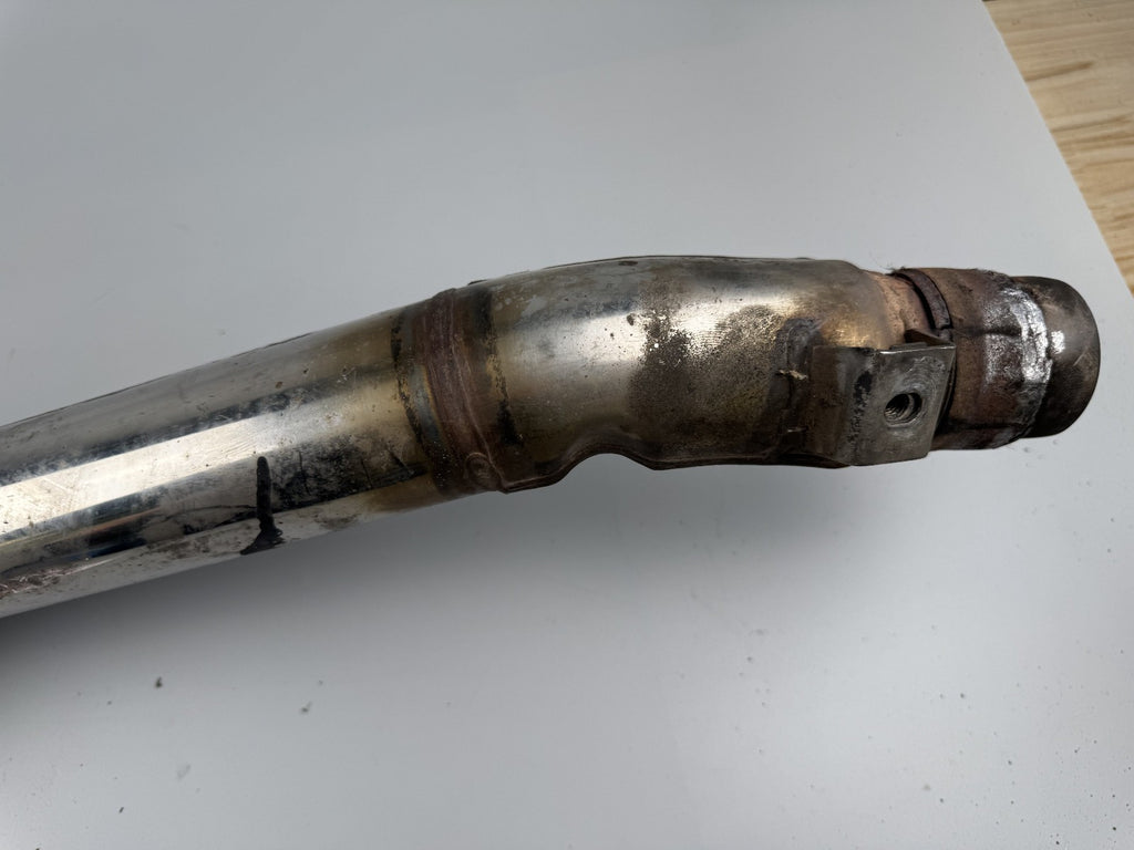 Suzuki GSF600 GN77B Exhaust Auspuff Engine Auslass Endtopf Schalldämpfer