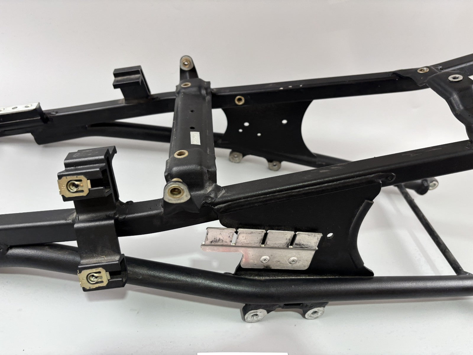 Triumph Daytona 955i T595 N 2002 Heckrahmen Frame back hinten Holder