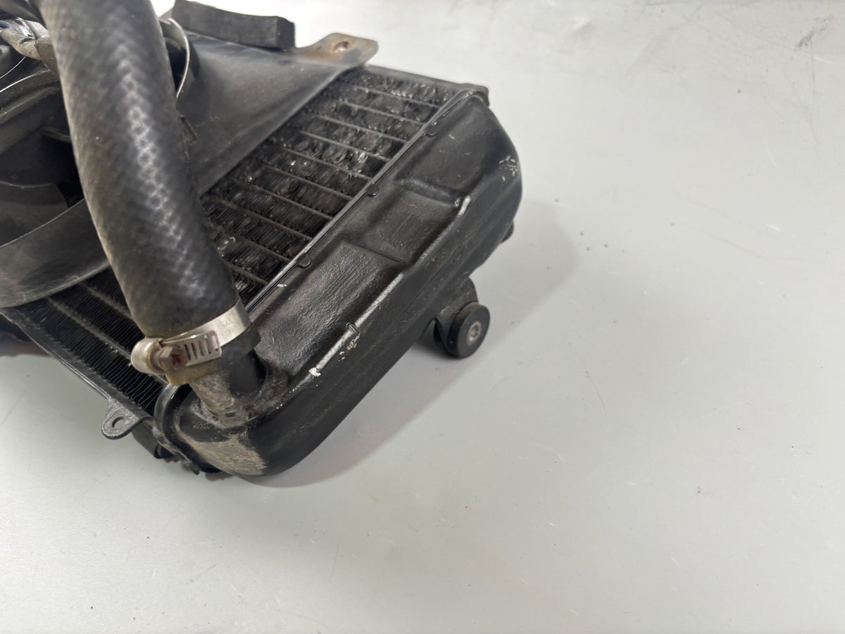 Yamaha TDM 850 3VD Wasserkühler Watercooler Liquid Kühlung Motor Engine