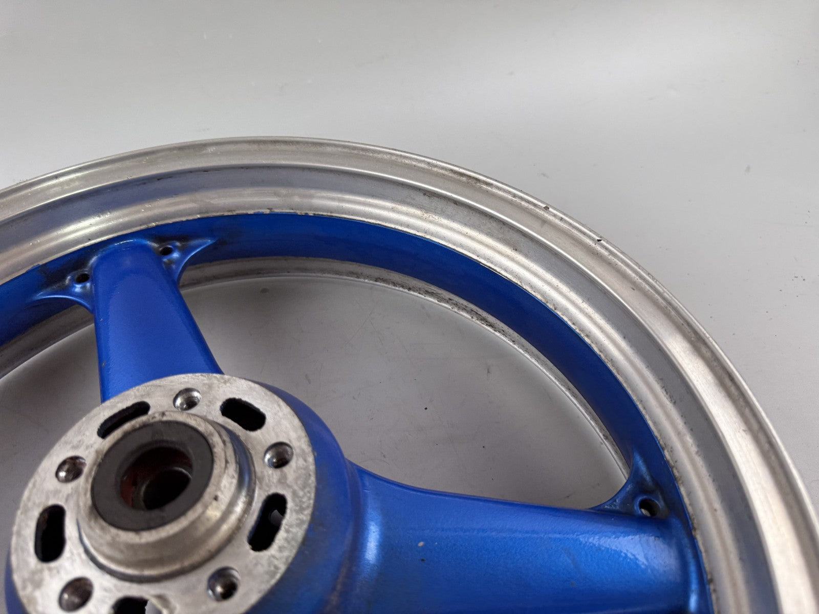 Kawasaki ZR-7 ZR750F Vorderradfelge Rim vorne front Rad