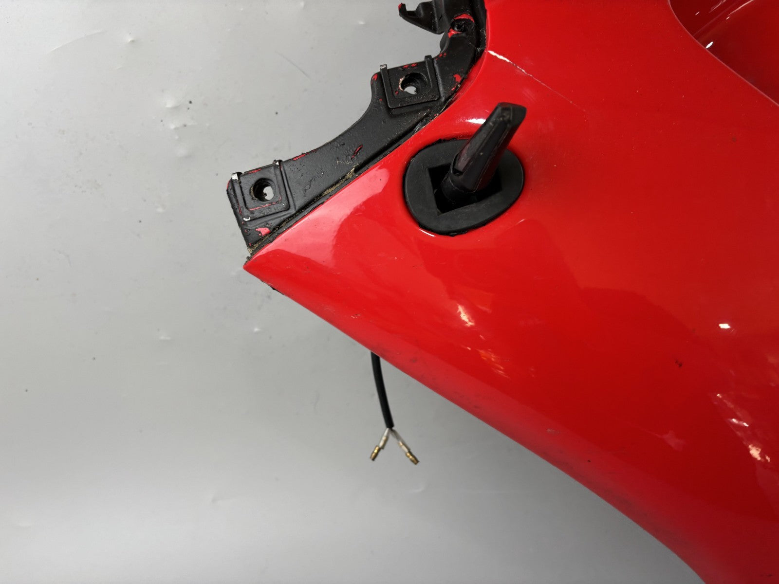 Triumph Daytona 955 T 595 Seitenverkleidung Sidecover Seitenteil links left