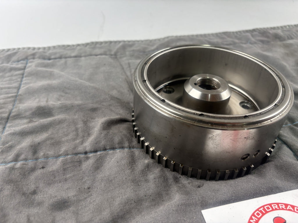 BMW F800 S ST Motor Polrad Lichtmaschinenrotor Impulsgeber Rotor Schwungrad