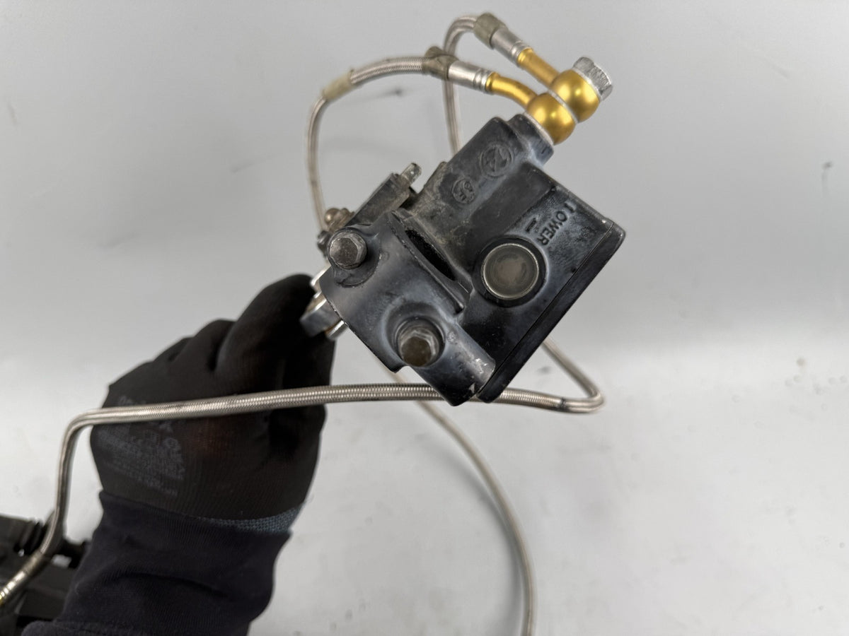 Suzuki GSX 750 AE Inazuma Bremse Bremsanlage Brake Sattel Pumpe vorn front