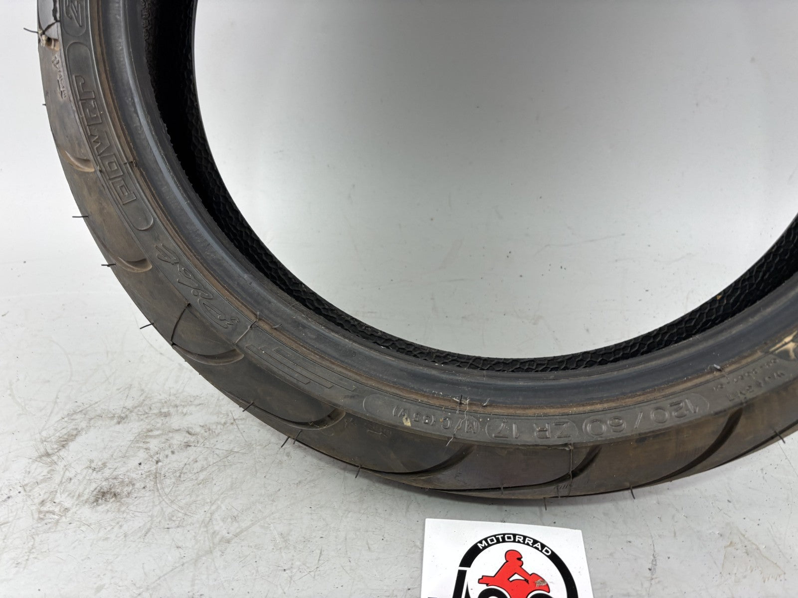 Motorrad Reifen Wheel 120/60 ZR17 Michelin Pilot 12/2022 DOT 5mm