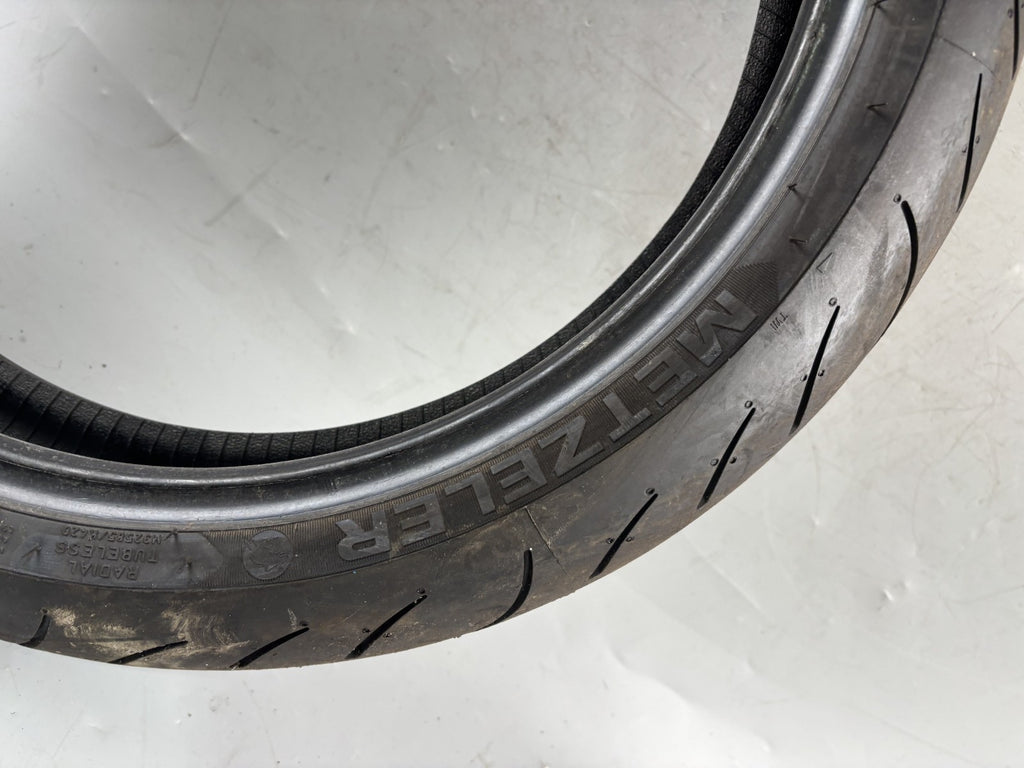 Motorrad Reifen Wheel 120/70 ZR17 Metzler Sportec DOT 09/2025 4,6mm