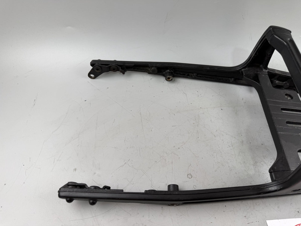 Kawasaki Z 750 GT KZ750P Gepäckträger Spoiler Träger hinten bag Kofferträger