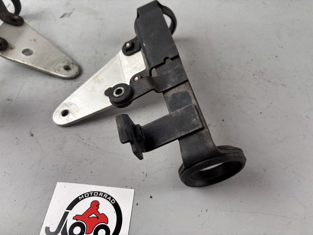 Suzuki GSX 750 AE Inazuma Blinkerhalter Scheinwerferhalter Holder Gabel