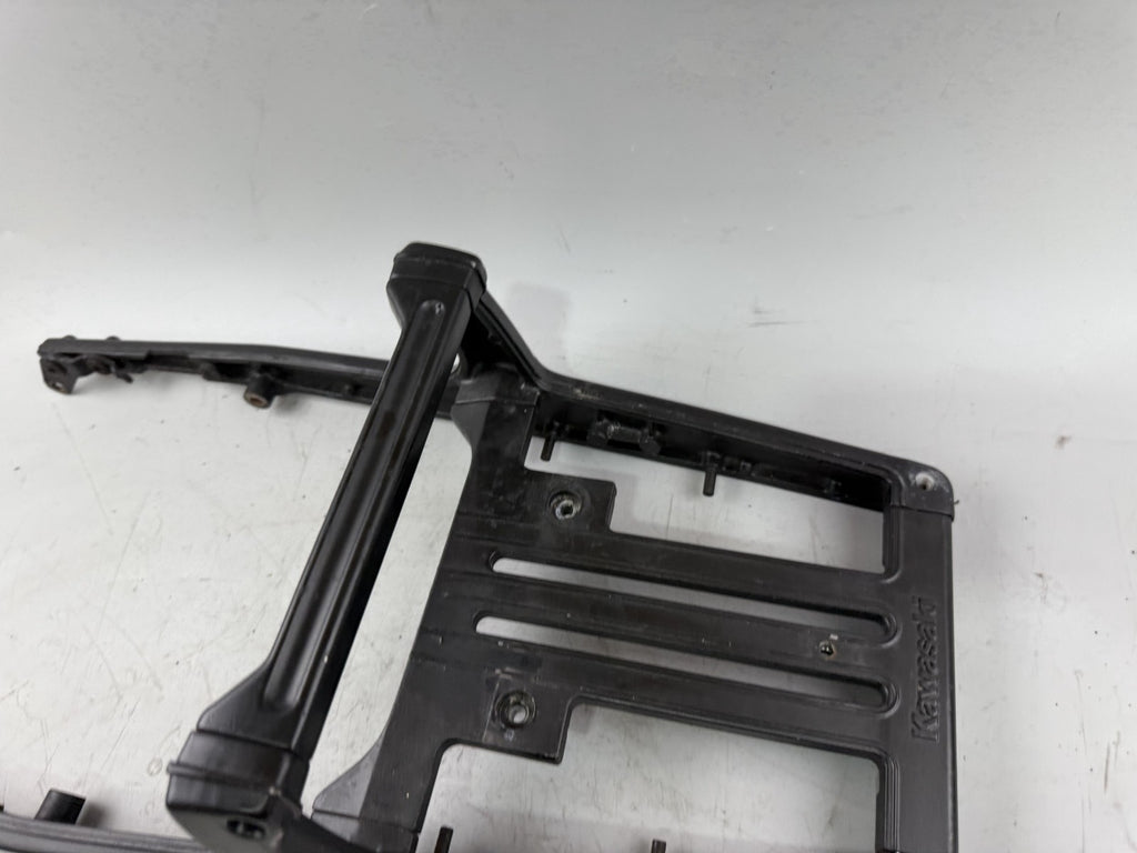 Kawasaki Z 750 GT KZ750P Gepäckträger Spoiler Träger hinten bag Kofferträger