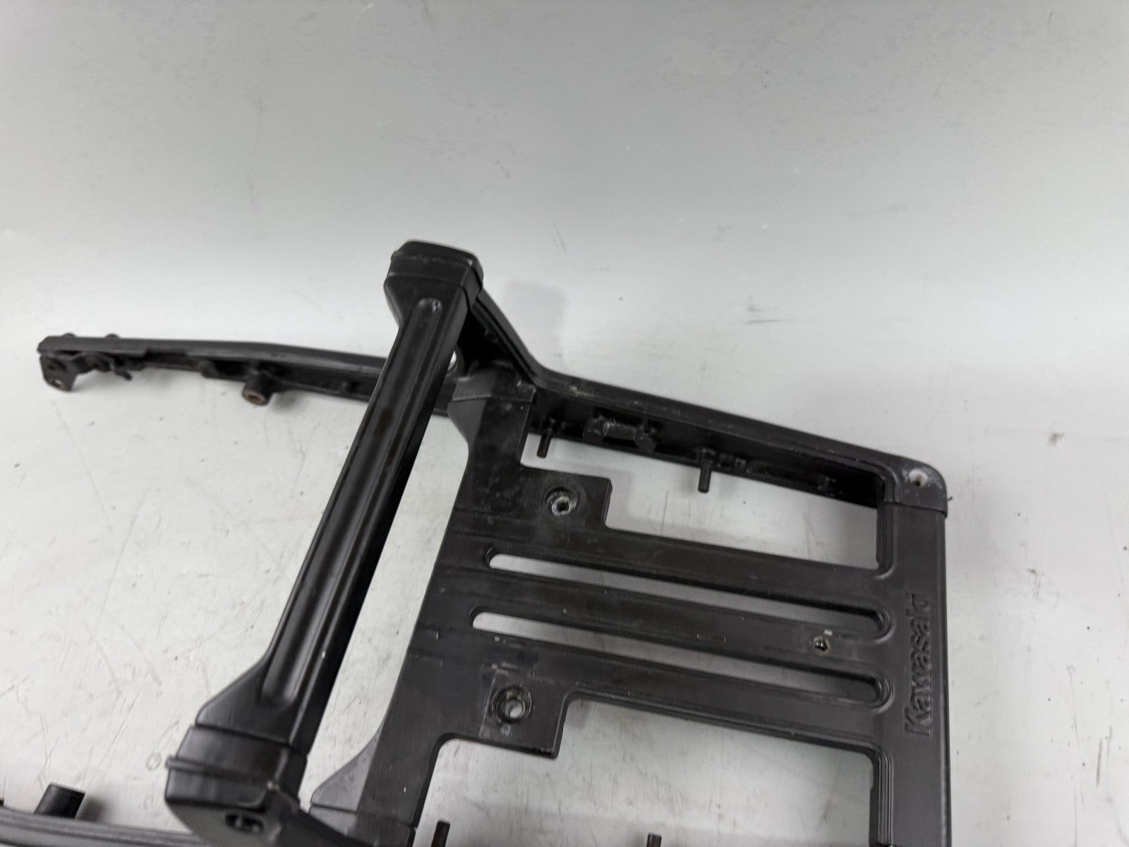 Kawasaki Z 750 GT KZ750P Gepäckträger Spoiler Träger hinten bag Kofferträger