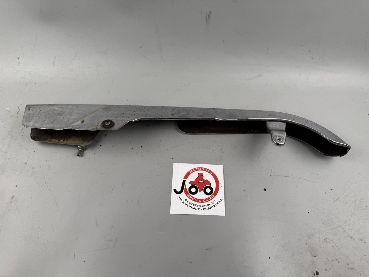 Suzuki GN250 NJ42A Kettenschutz Chain Abdeckung Cover Verkleidung