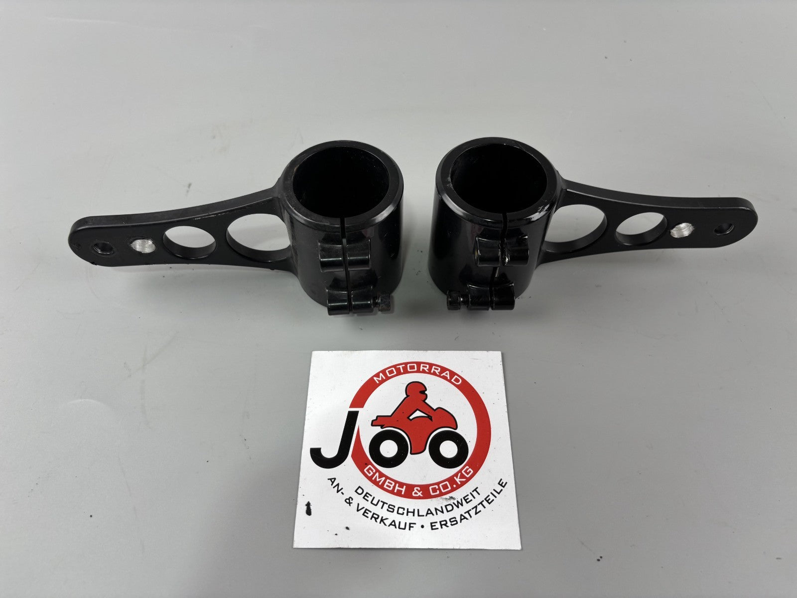 Yamaha FZS600 Fazer RJ02 Scheinwerferhalter Holder Blinkerhalter front vorne