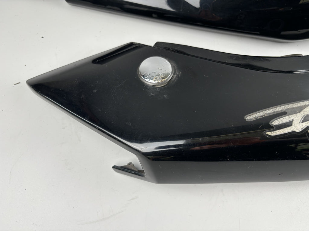 Suzuki GSF600 GN77B Bandit Seitenverkleidung Sidecover Abdeckung Cover hinten