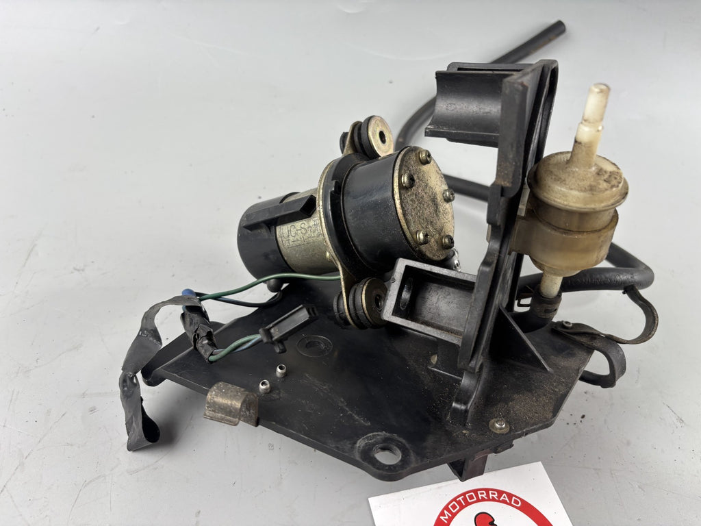Honda VF 750 F RC15 Benzinpumpe Kraftstoffpumpe Fuel Pump Gas Gasoline