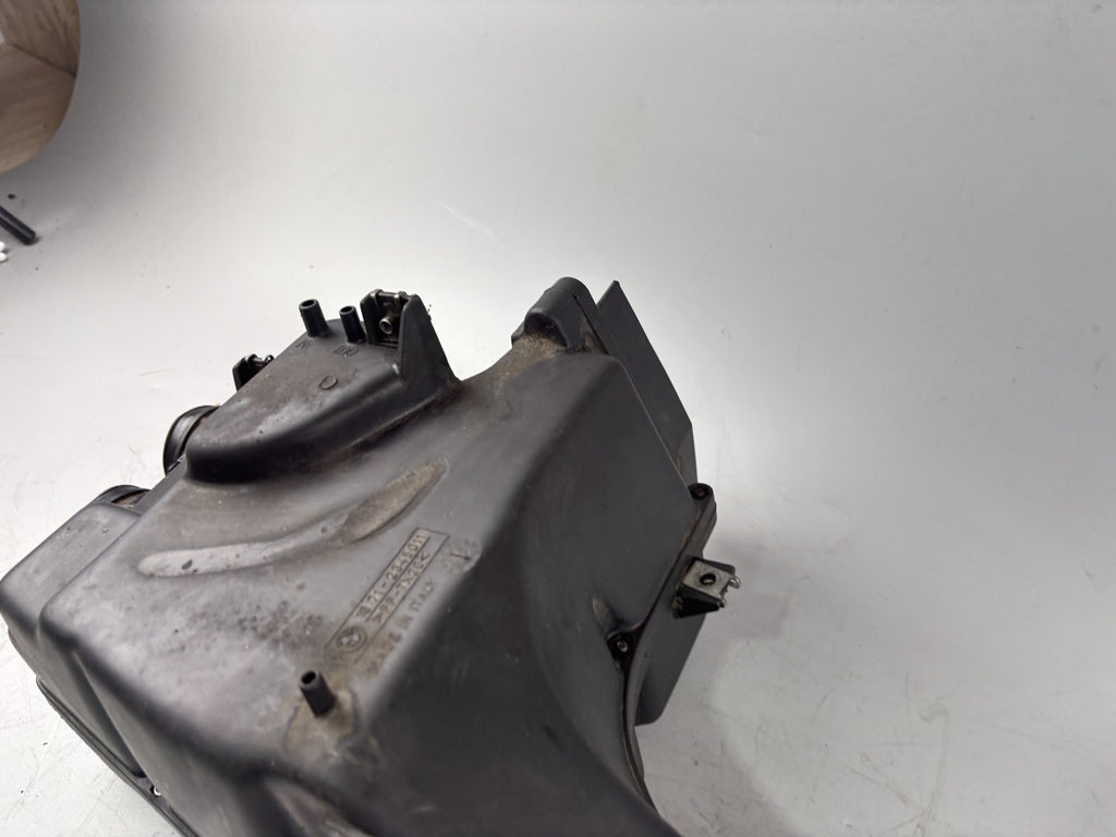 BMW F650 169 Luftfilterkasten Airbox Ansaugung Vergaser Motor